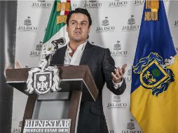 Aristóteles habla durante una rueda de prensa.  /