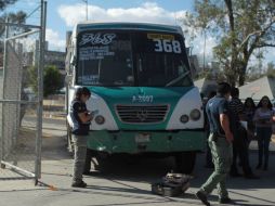 El camión era conducido a exceso de velocidad. ARCHIVO /