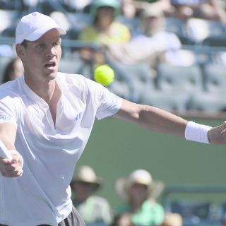 Berdych, a empacar antes de tiempo