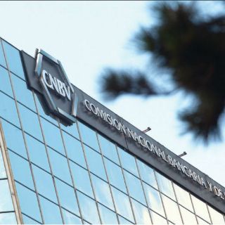 Igualan vía para congelar cuentas