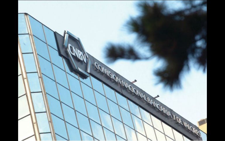 Coordinación. La CNBV operará el mecanismo para inmovilizar cuentas que tiene con la PGR.  /