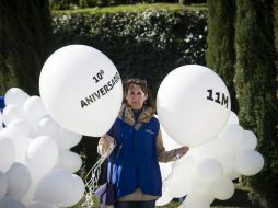 Se lanzó un globo blanco por cada uno de los 191 fallecidos en los atentados del 11-M, en el décimo aniversario de la masacre. EFE /