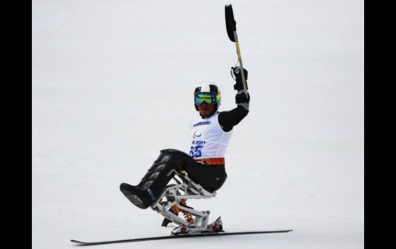 Arly espera superar sus fallas y terminar con decoro los Juegos Paralímpicos de Invierno. Twitter: @Conade. ESPECIAL /