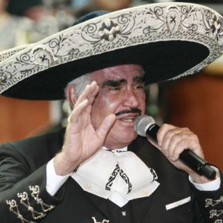 Vicente Fernández incursiona por primera vez en el tango