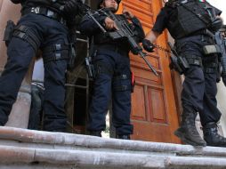 Los elementos policíacos fueron puestos a disposición de la autoridad, para deslindar responsabilidades. ARCHIVO /