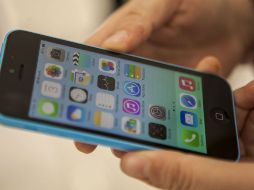 Etecsa informa, que en Cuba existen tres millones 232 mil 974 líneas telefónicas, de ellas un millón 995 mil 698 son líneas móviles. ARCHIVO /