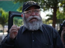 Estanislao Beltrán sostiene que no hay pleito ni división al interior de las autodefensas. ARCHIVO /