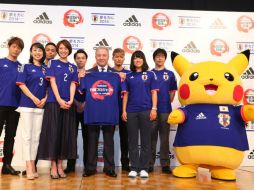 El tierno Pokemon viste la playera del país del Sol Naciente. ESPECIAL /