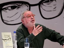 El también activista agradeció el trato excesivamente generoso que siempre le ha dispensado México. ARCHIVO /