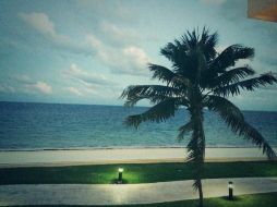 Fotografía de la vista del mar desde el Moon Palace, hotel donde ocurrió la pelea y provocó la muerte del originario de NY. ESPECIAL /