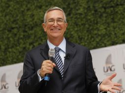 Sonrisas en lugar de preocupación; eso es lo que hay de parte de Ricardo Salinas Pliego hacia la situación del Atlas.  /