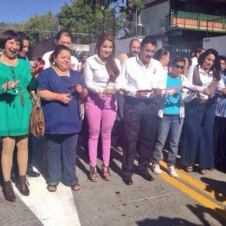 Continúa entrega de obras de repavimentación