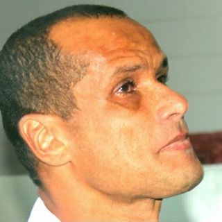 Rivaldo anuncia su retiro