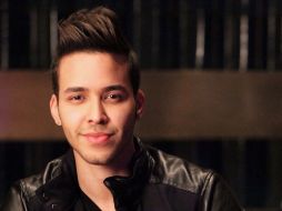 El cantautor, Prince Royce, rebasó 30 mil copias vendias por éxitos como 'Darte un beso' y 'Nada'. ARCHIVO /