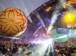 Más de 40 mil personas se dieron cita en el primer día del festival. ESPECIAL /