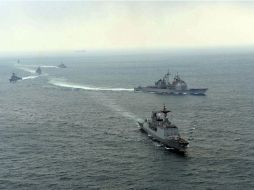 Los disparos de misiles se consideran una protesta por las maniobras que Corea del Sur y EU realizan en el sur de la península. AP /