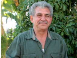 El chofer fue reconocido por su valioso servicio a la comunidad y ser un gran ejemplo a seguir para todo su gremio.  /