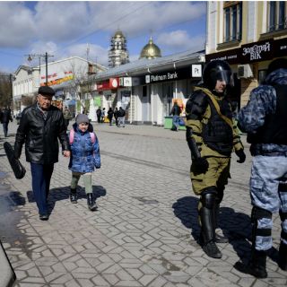 Japón suspende sus negociaciones sobre visados con Rusia