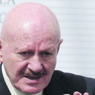 El equipo de Osorio Chong cercó a Mondragón y Kalb