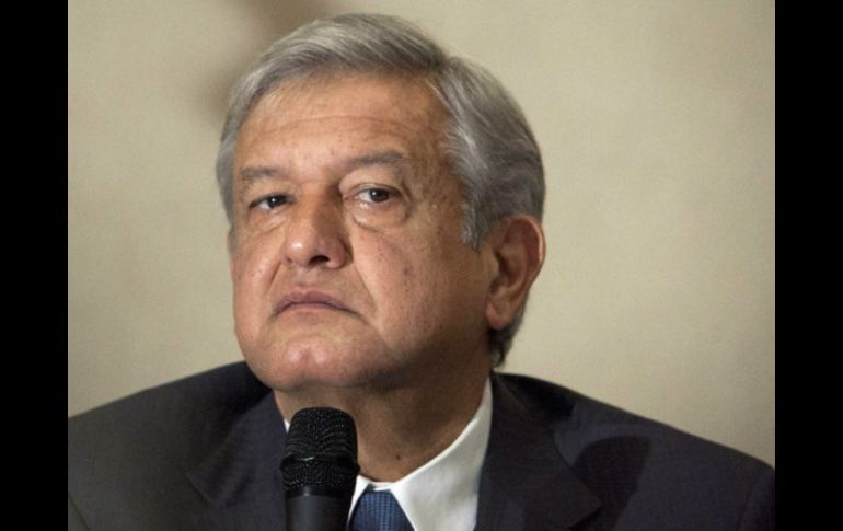 Andrés Manuel López Obrador reitera que los ''videoscándalos'', a 10 años de distancia, fueron motivados por una ''venganza''. ARCHIVO /