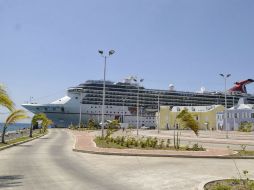 Debido a la crisis global disminuyó en forma alarmante la visita de turismo naviero. ARCHIVO /