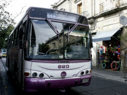 Las autoridades procedieron a sacar de circulación a una unidad de la ruta 249. ARCHIVO /