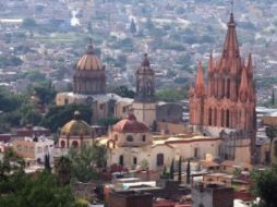 AYUDITA. La explosión turística en la ciudad puede convertirse en un problema, dice Mauricio Trejo. EE  /