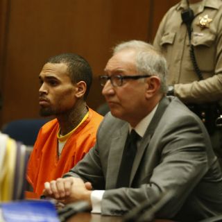 Chris Brown podría pasar cuatro años preso