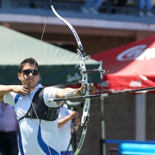 Juan René Serrano mira hacia Toronto 2015
