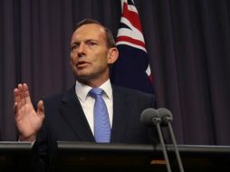 Abbott advirtió que la tarea de localizar estos objetos será extremadamente difícil. Imagen tomada de @TonyAbbottMHR. ESPECIAL /