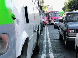 El reordenamiento del transporte público en el Centro Histórico de Guadalajara 'depende' de la introducción de un sistema masivo.  /