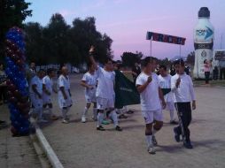 Cada equipo jugará tres partidos para clasificarse a las finales.  /