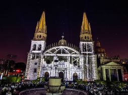 La iluminación de la catedral tuvo un costo de 12 millones de pesos.  /
