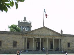 Los trabajadores de este recinto, están divididos en dos sindicatos y no todos buscan los mismos objetivos. ARCHIVO /