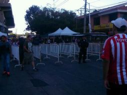 Las autoridades actualmente cuentan con un operativo desde las 16:00 horas en el que participan 400 elementos.  /