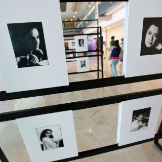 Exponen arte huichol, contemporáneo y fotografías en 'FICG 29'