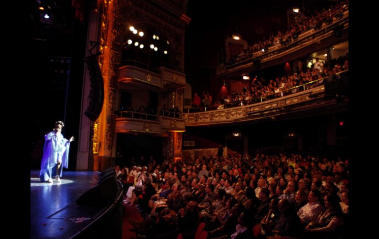 La cantante Annisa Gathers también formó parte del tributo a Celia Cruz. EFE /