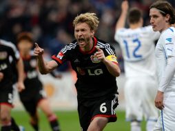 El Bayer Leverkusen vuelve a decepcionar a los suyos, con una derrota justo al final del partido ante Hoffenheim. AFP /