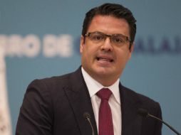 El Gobernador envía su mensaje a través de la red social twitter. ARCHIVO /