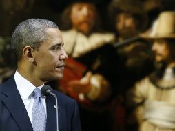 En su paso por Amsterdam, Barack Obama hace un nuevo llamado para sancionar las acciones de Rusia. AP /