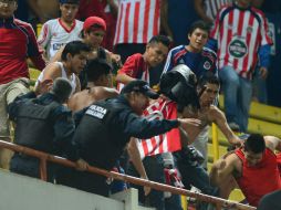 Los 19 detenidos por la ''trifulca'' ocurrida en el Estadio Jalisco no alcanzan fianza ya que incurrieron en delitos graves.  /