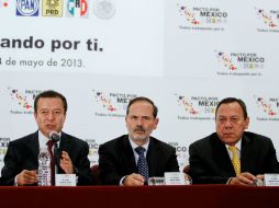 Los líderes abordan las posibilidades y limitaciones de las reformas políticas, energética y de telecomunicaciones en México. ARCHIVO /