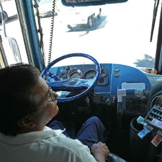 El Cesjal propone cuidar salud de choferes de transporte