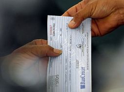 Las principales causas de las reclamaciones relacionadas con cheques se refieren a pagos no reconocidos por el titular.  /