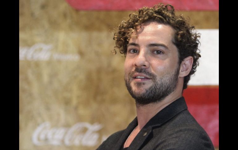 'Tú y yo' es la quinta producción en la carrera del español, que se coloca en un lugar privilegiado del panorama musical. ARCHIVO /