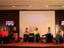 Las personalidades hablaron de cómo trabajan sus instituciones para promover el talento latino que realiza largometrajes documentales.  /