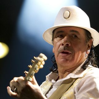 Sonará la guitarra de Carlos Santana en clausura del Mundial