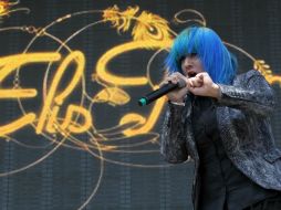 Las actuaciones de Elis Paprika y Carlos Marx, dieron el banderazo de salida en el segundo día de actividades del Vive Latino. NTX /