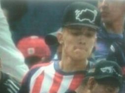 El detenido fue captado cuando golpeaba a un policía de Guadalajara. ESPECIAL /