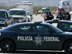 Durante más de dos horas, elementos de distintas corporaciones acordonaron el penal. ARCHIVO /